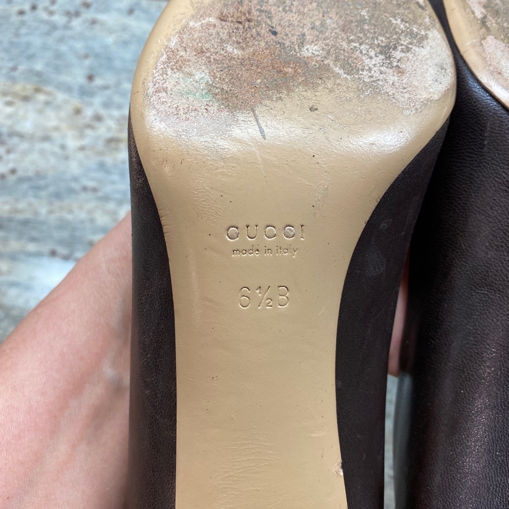 Gucci brown pumps 2.5”heels - Picture 7 of 7